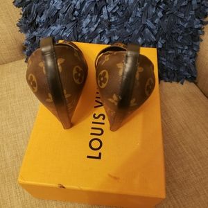 Louis Vuitton Shoe